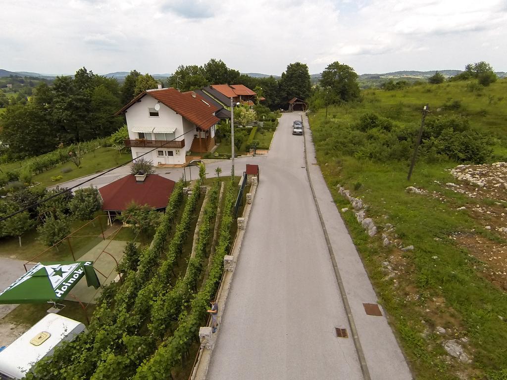 Apartment Bastaja Slunj Δωμάτιο φωτογραφία